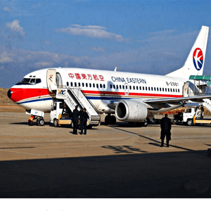 韶关机场空运航空快运业稳步发展的原因是什么？